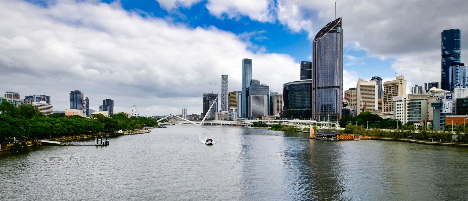 Panoramic view of the Brisbane River and city skyline